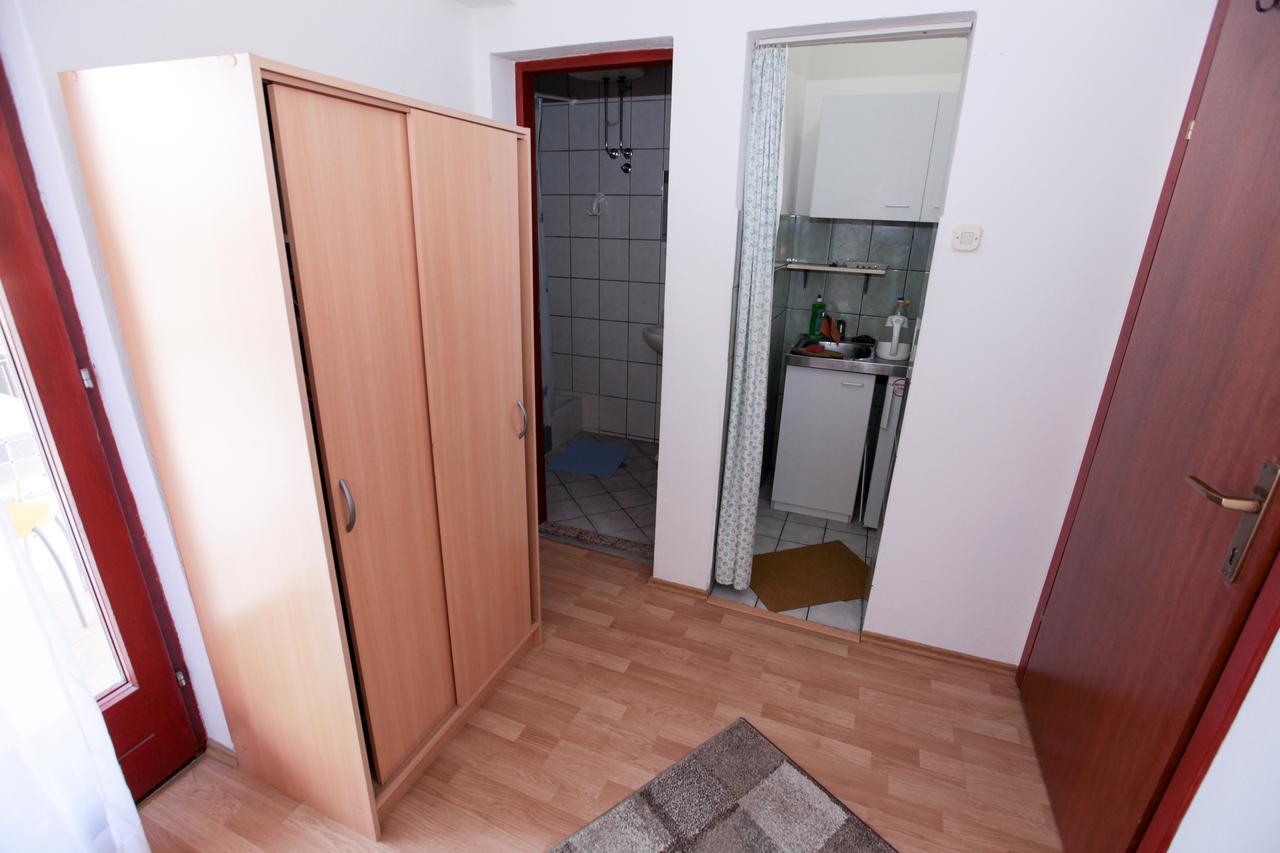 Apartments Adna Podaca Buitenkant foto